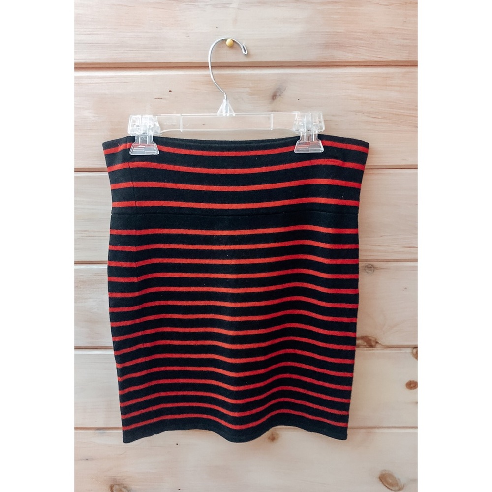 Red and Navy mini body-con skirt